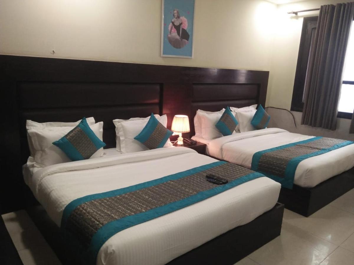 Vivah Residency Hotel New Delhi Bagian luar foto