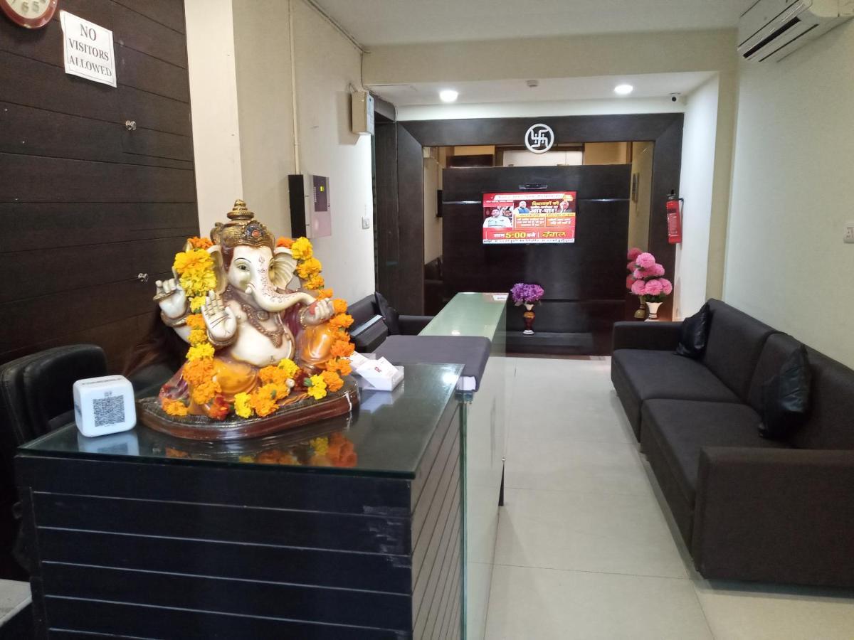 Vivah Residency Hotel New Delhi Bagian luar foto